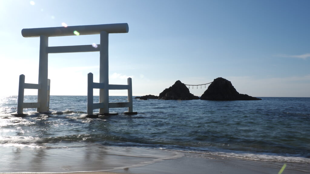 二見ヶ浦の鳥居と夫婦岩