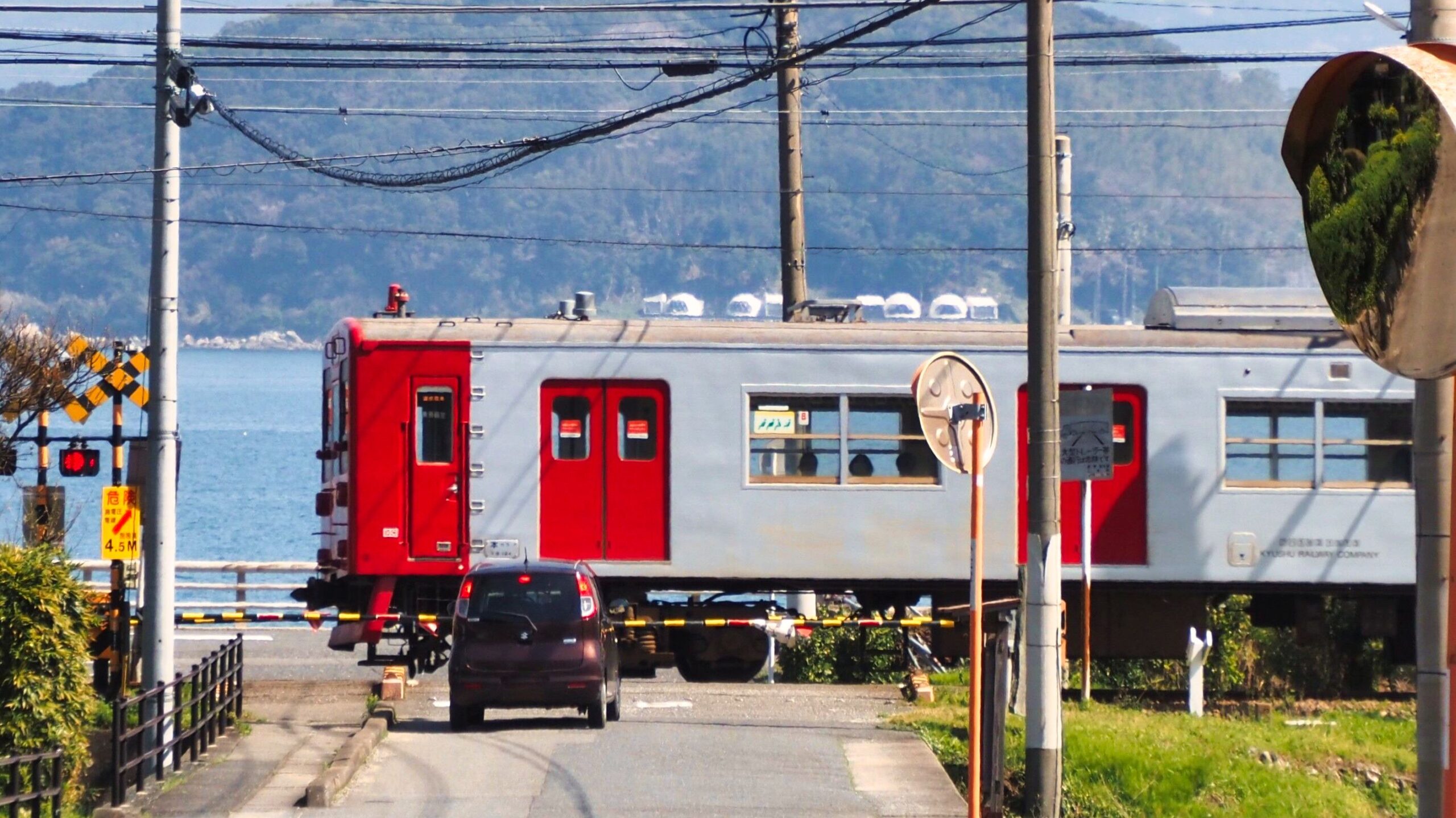 【糸島×電車旅】海と列車が出会う絶景スポット8選